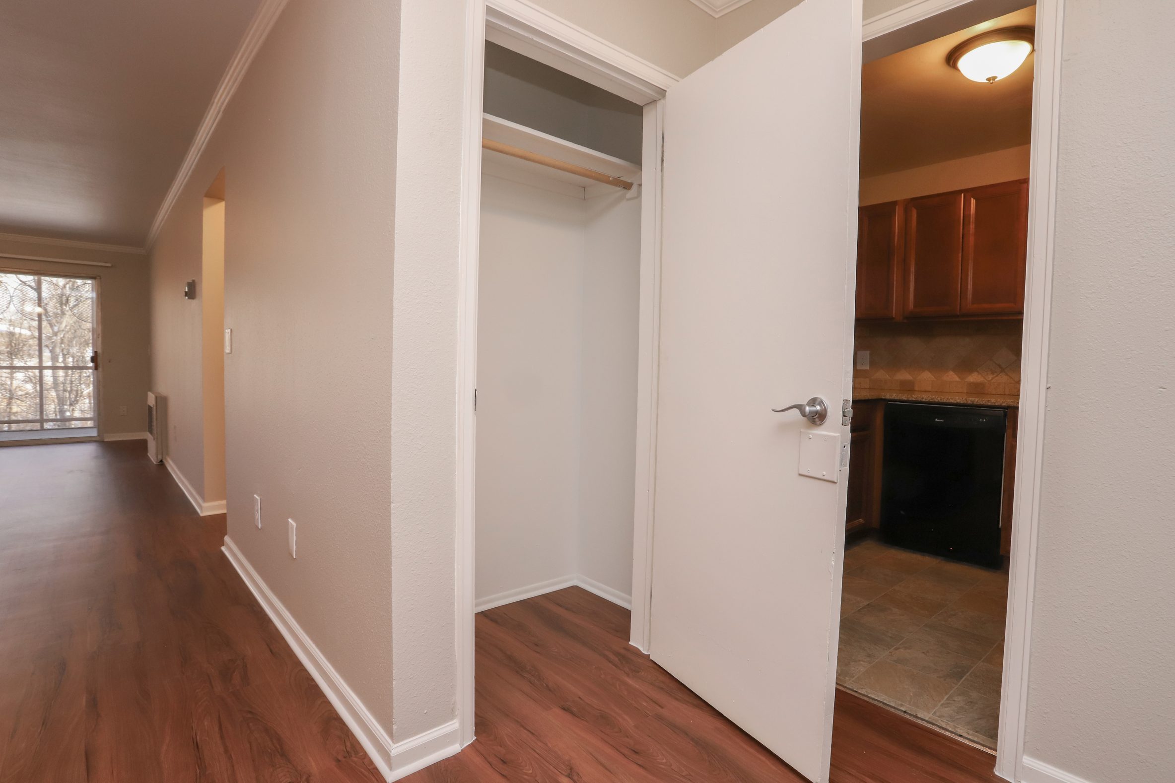 Country Club Gardens Cornerstone Apartments